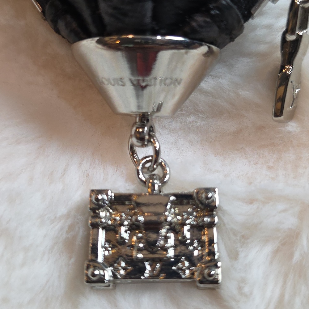 Hot Air Balloon Monogram Key Pouch - Black/Gray - Picture 5 of 5